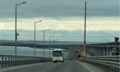 Một phần cầu Crimea bị phá hủy 