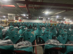 Xôn xao tin VinFast sắp ra mắt dịch vụ xe ôm công nghệ bằng xe máy điện