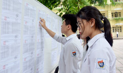 Điểm tốt nghiệp môn tiếng Anh đội sổ, gần 400.000 em điểm dưới 5