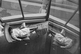 Chạng vạng ART EXHIBITION - Triển lãm hội họa, sắp đặt nghệ thuật của HuongColor