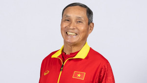 HLV Mai Đức Chung lập kỷ lục World Cup