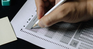 Nên thi chứng chỉ TOEIC 2 kỹ năng hay 4 kỹ năng?