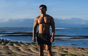 Bị tạ 210kg đè lên cổ, vận động viên thể hình nổi tiếng tử vong