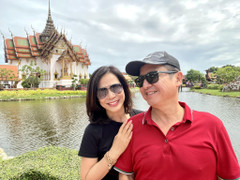 Sao Việt 26/7: Lệ Quyên, Midu khoe đường cong, NSƯT Chí Trung đi du lịch với bạn gái