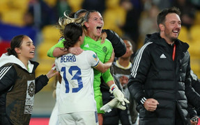 Đội tuyển nữ Philippines gây sốt trên truyền thông quốc tế