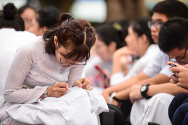 Hà Nội: Hiệu trưởng được quyền quyết định việc chuyển trường của học sinh