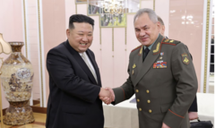 Bộ trưởng Quốc phòng Nga chuyển thư ông Putin cho lãnh đạo Triều Tiên Kim Jong-un 