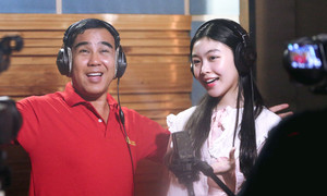 Con gái Quyền Linh lần đầu hát cùng bố trong dự án âm nhạc 