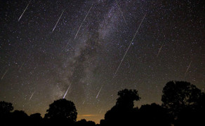 Việt Nam đón mưa sao băng Delta Aquarids vào đêm mai