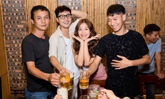 Chia tay phim 'Gia đình mình', Khả Ngân xúc động: 'Đó là khoảng thời gian khó quên'
