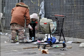 Những ‘thây ma’ nghiện ngập vật vờ trên đường phố Mỹ