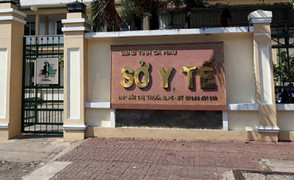 Cách chức Giám đốc Sở Y tế Cà Mau