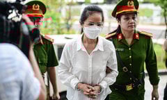 Cựu Cục trưởng Lãnh sự khai dùng 25 tỷ nhận hối lộ mua chứng khoán, trái phiếu
