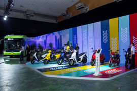 Trải nghiệm công nghệ thời thượng tại triển lãm 'VinFast - Vì tương lai xanh'