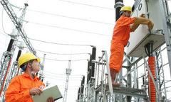 Lo thiếu hụt dòng tiền, EVN kiến nghị sớm tăng tiếp giá điện