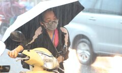 Dự báo thời tiết TP.HCM hôm nay 28/7: Ngày nắng, chiều và tối có mưa rào 