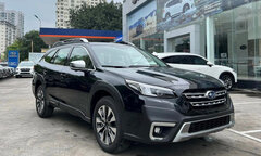 Loạt ô tô gầm cao Subaru, BMW giảm giá hàng trăm triệu đến cả tỷ đồng