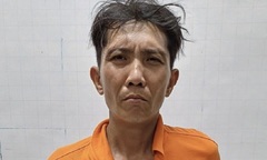 Tạm giữ hình sự tên trộm trụ nước chữa cháy mang đi bán ve chai