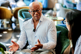 Cựu Phó thị trưởng Mỹ ấn tượng với Vinfast của Việt Nam 