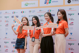 Sinh viên được phỏng vấn tuyển dụng ngay tại ngày hội việc làm FPT Polytechnic