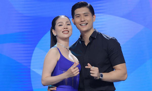 Lệ Quyên - Lâm Bảo Châu lên trên truyền hình, giúp quán quân The Voice tìm bạn trai