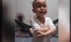 Bật cười xem cậu bé viện đủ lý do xin bố tha tội 