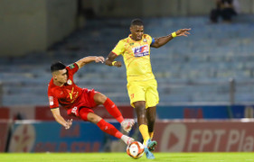 CLB Hà Tĩnh đập tan tin đồn, ngáng đường 3 ứng viên vô địch V-League
