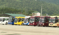 Giả danh lãnh đạo công an, lừa đảo giao hàng qua xe khách