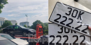 Toyota Camry biển 'ngũ quý' rao bán 3 tỷ đồng