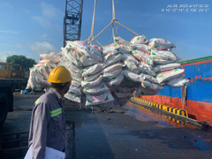 Thanh lý lô hàng phân ure Đạm Ninh Bình