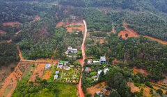 Hà Nội: Loạt homestay vây kín điểm sạt lở vùi ô tô ở Sóc Sơn
