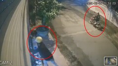 Truy tìm 2 tên côn đồ mang hung khí vào đập phá nhà dân