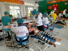 Trường Đại học Trà Vinh khám và chữa răng miễn phí cho hơn 1.000 bệnh nhân