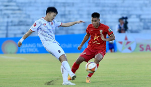 CLB Hà Tĩnh hòa Hải Phòng trong trận đấu kéo dài hơn 110 phút