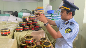 Phú Yên: Phát hiện hơn 4 tấn thuốc shisha nhập lậu đang trên đường tiêu thụ