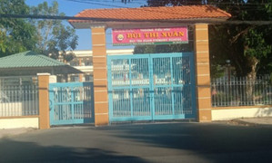 Một hiệu trưởng và nhiều giáo viên tiểu học ở Đồng Tháp bị khởi tố