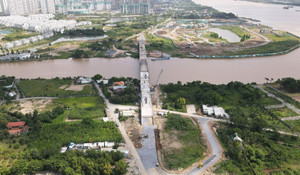 TP.HCM: Cầu Long Đại 'hồi sinh', tăng tốc để kịp thông xe