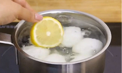 Lợi ích khi thêm vài lát chanh tươi vào nồi luộc trứng