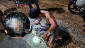 Giữa đêm, thành viên đội SOS bị đánh vỡ đầu