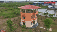 Độc lạ ngôi nhà phao xoay 360 độ ở Bắc Giang