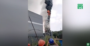 Tháp xử lý lưu huỳnh bốc cháy, đổ sập