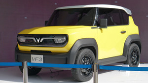 Cận cảnh xe điện mini VF3 của VinFast xuất hiện tại TP.HCM