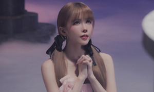 Thiều Bảo Trâm nói về tình yêu: Hãy chấp nhận mọi bài học mà 'trời xanh an bài'