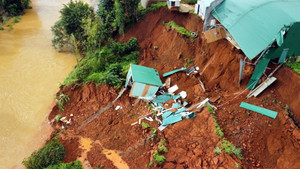 Các quân khu phối hợp với địa phương sẵn sàng ứng phó sự cố thiên tai