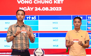 Đội vô địch giải bóng đá 7 người quốc gia nhận 150 triệu đồng tiền thưởng