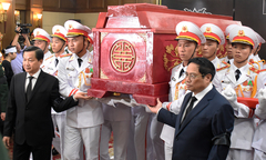 Tiễn đưa Phó Thủ tướng Lê Văn Thành về nơi an nghỉ cuối cùng