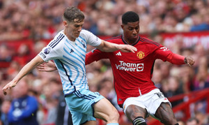 Trực tiếp bóng đá Man Utd 3-2 Nottingham Forest: Bruno Fernandes ghi bàn