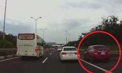 Đi vào làn khẩn cấp bị phạt bao nhiêu tiền? 