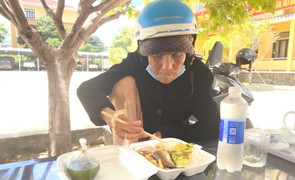 Cụ bà 87 tuổi ở Lâm Đồng đi lạc gần 800km đến Thừa Thiên - Huế