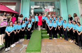 Mê mẩn với phong cách thời trang tại thương hiệu Ly Ly Sốp